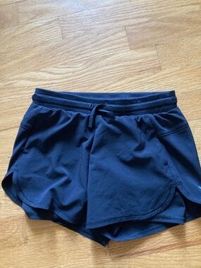 NWOT All in Motion Shorts
